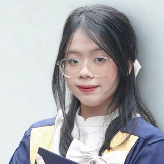 Cô Khánh Linh